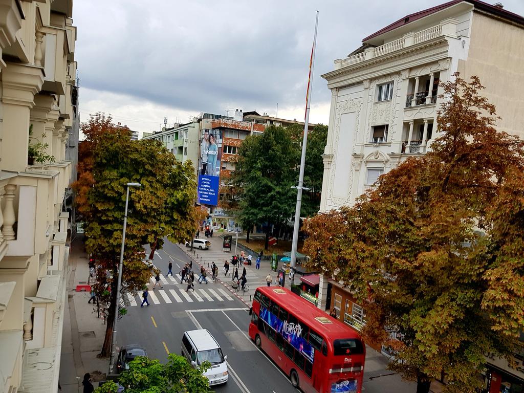 Central Square Apartment Skopje Exterior photo